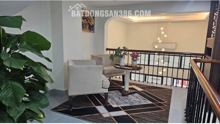 Nhà Tây Hồ – Lạc Long Quân – Lô Góc 2 Mặt Thoáng – Ngõ Thông – Khu Đáng Sống - Giá 10.5 Tỷ